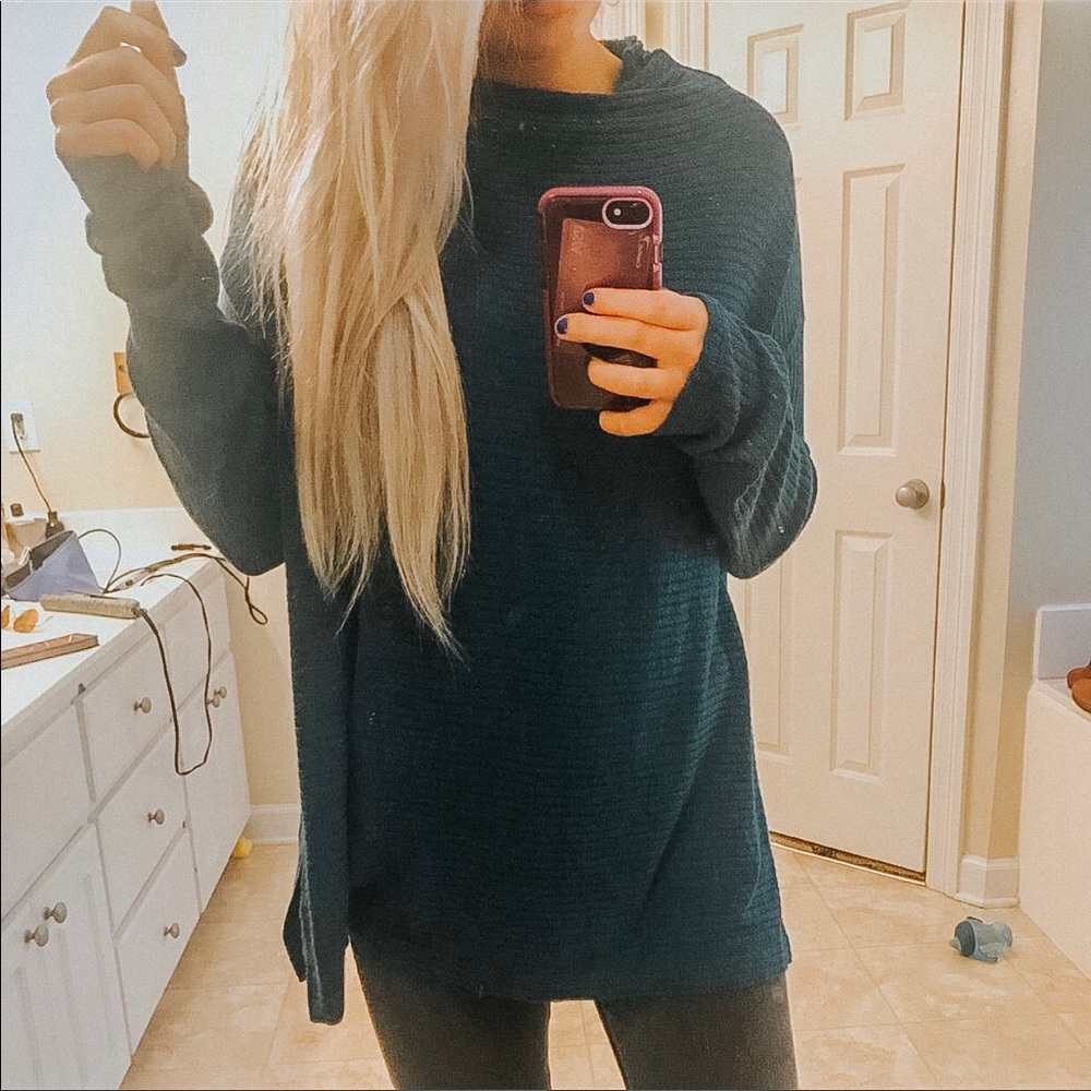 Lucky Brand long sleeve top